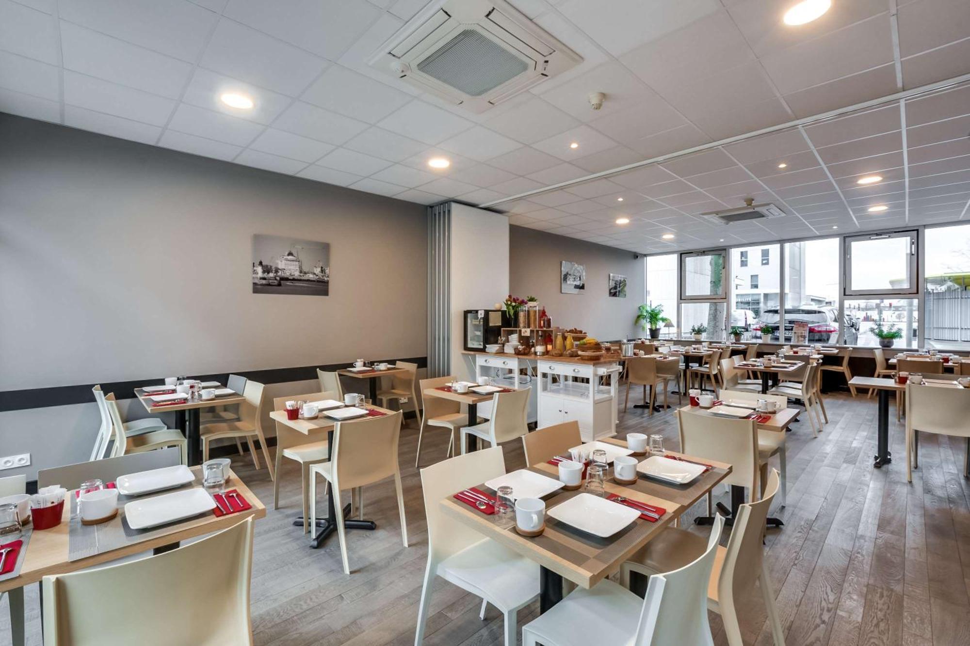 Brit Hotel Saint-Nazaire Centre Esterno foto